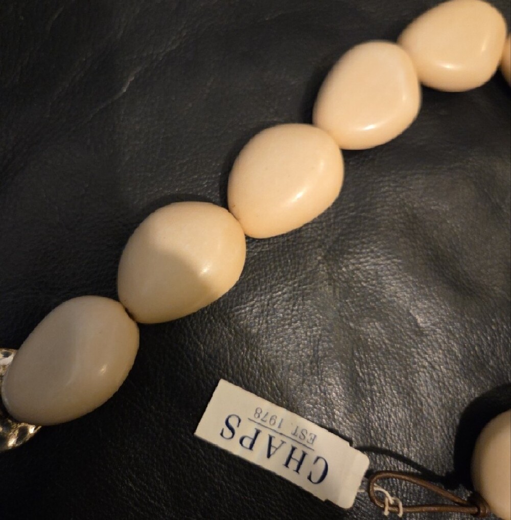 Chaps Ralph Lauren Tagua Nut Vegetable Ivory Necklace NWT. - Picture 5 of 5